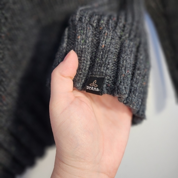 Prana Tunic Style Sweater Size Medium Dark Grey Thick Knit - Picture 6 of 6